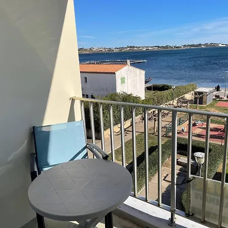 Cosy 2 Couchages A 50m De La Avec Vue Sur L'etang - Fr-1-680-2 Apartment